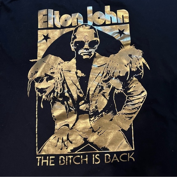 Elton John 2019 The B…. Is Back Gold Foil Print Rock N Roll Band Tee. - Picture 5 of 8